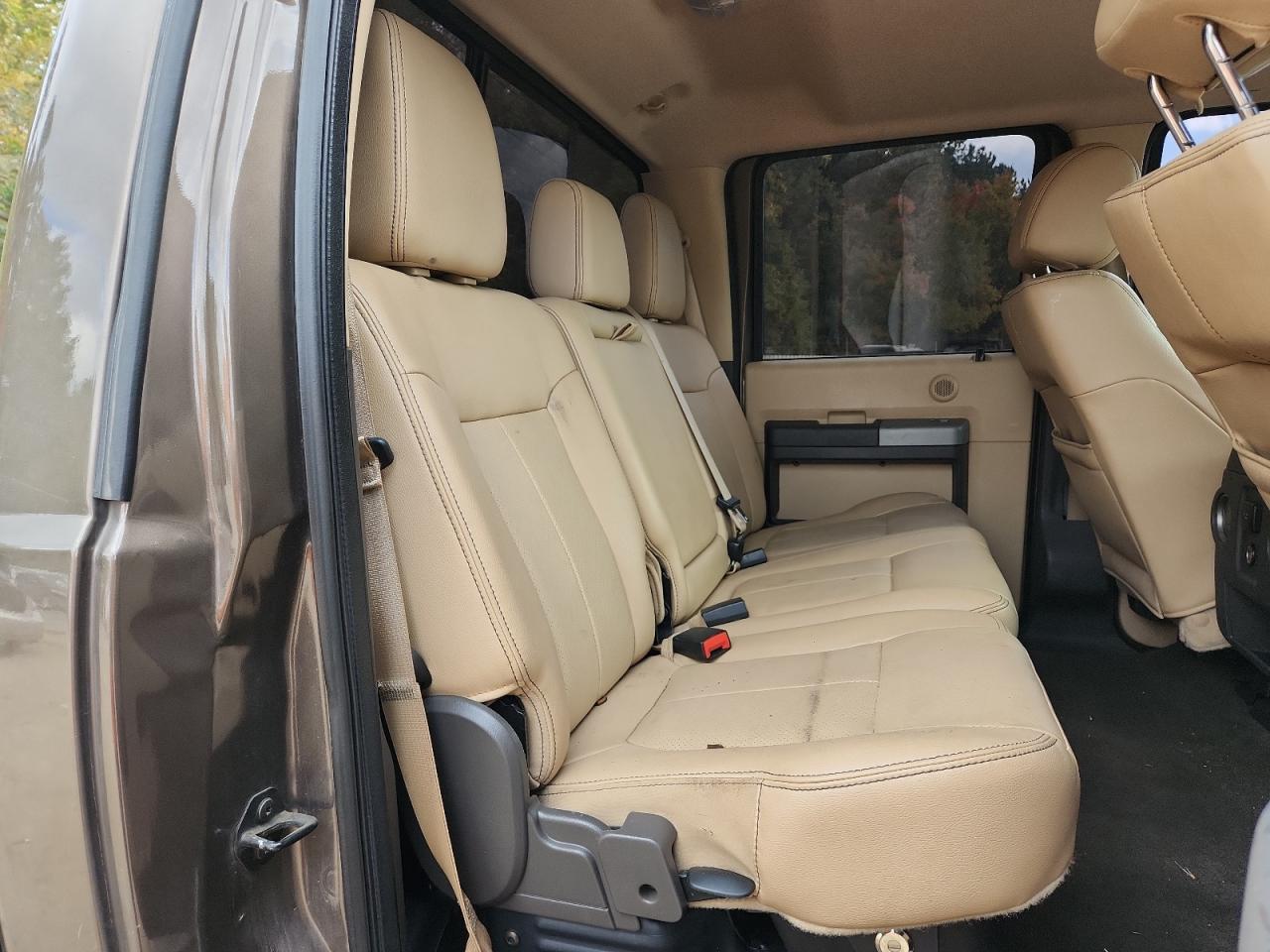 Ford F-250 Super Duty Image 9