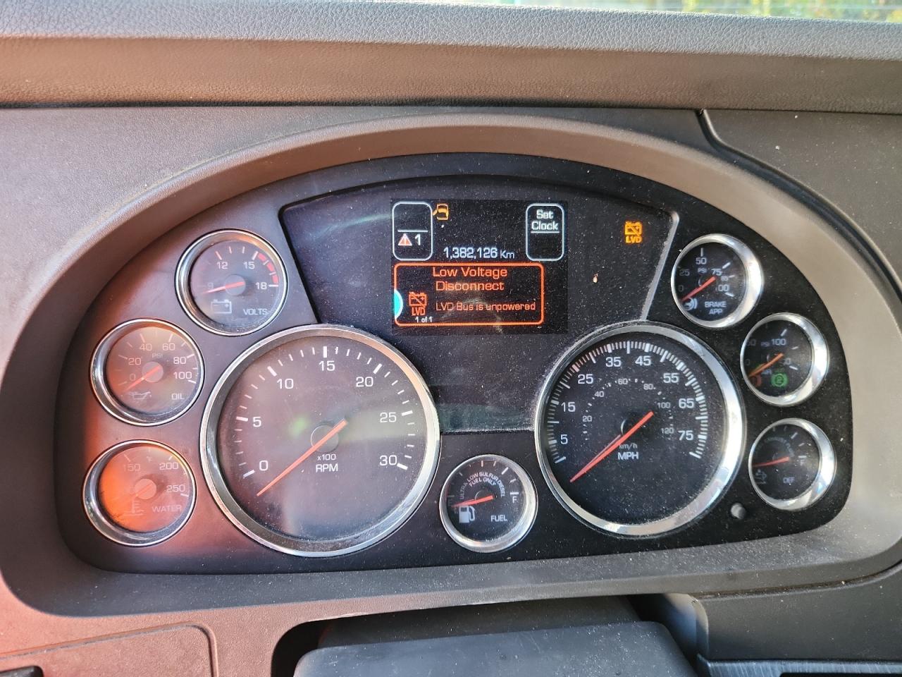 Kenworth Constructi T680 Image 8