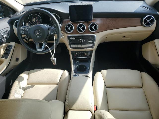 Mercedes-Benz GLA 250 4matic Image 11