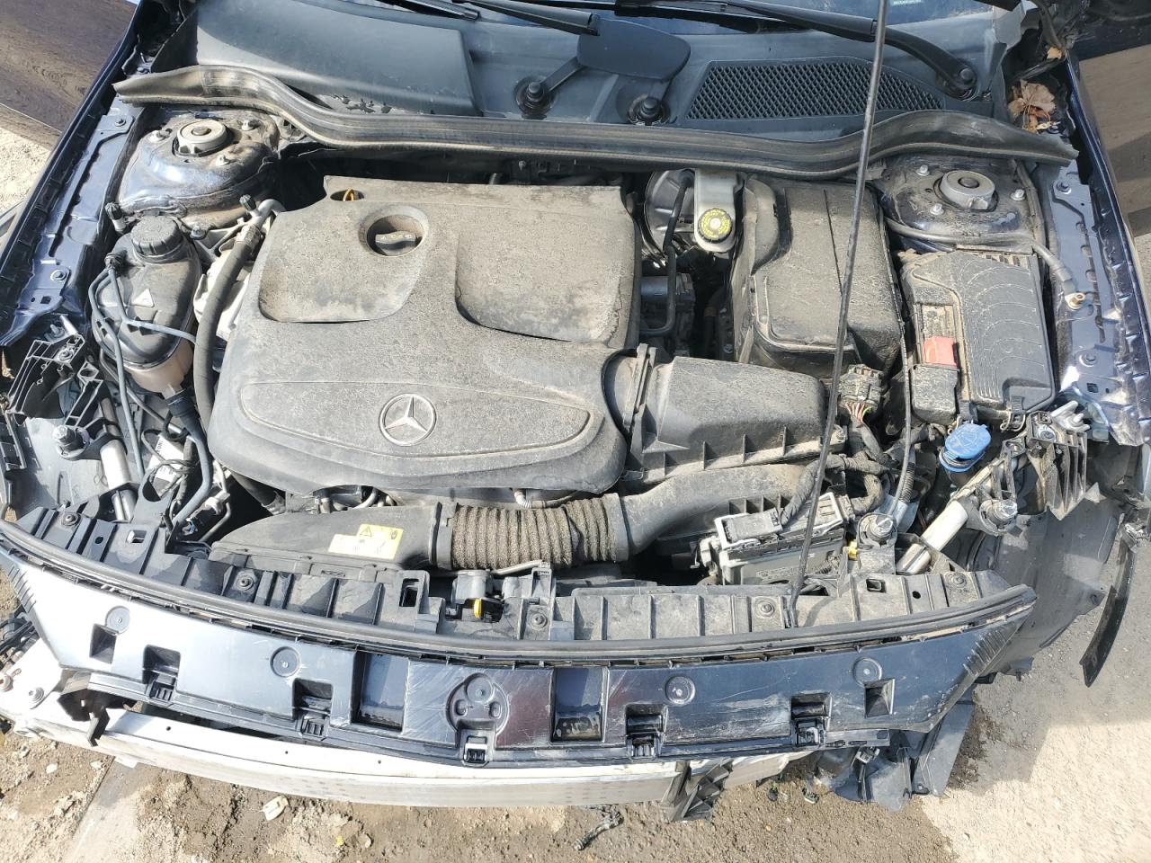 Mercedes-Benz GLA 250 4matic Image 9