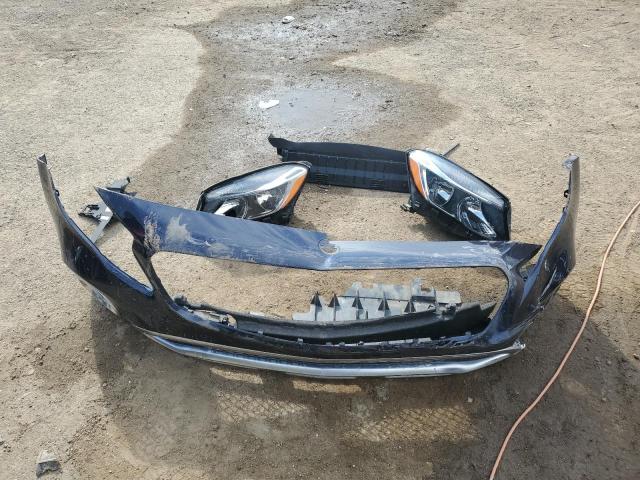 Mercedes-Benz GLA 250 4matic Image 10