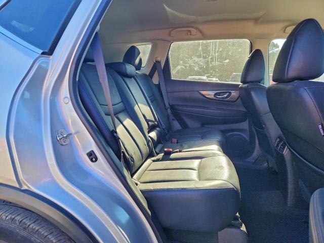 Nissan Rogue S Image 10