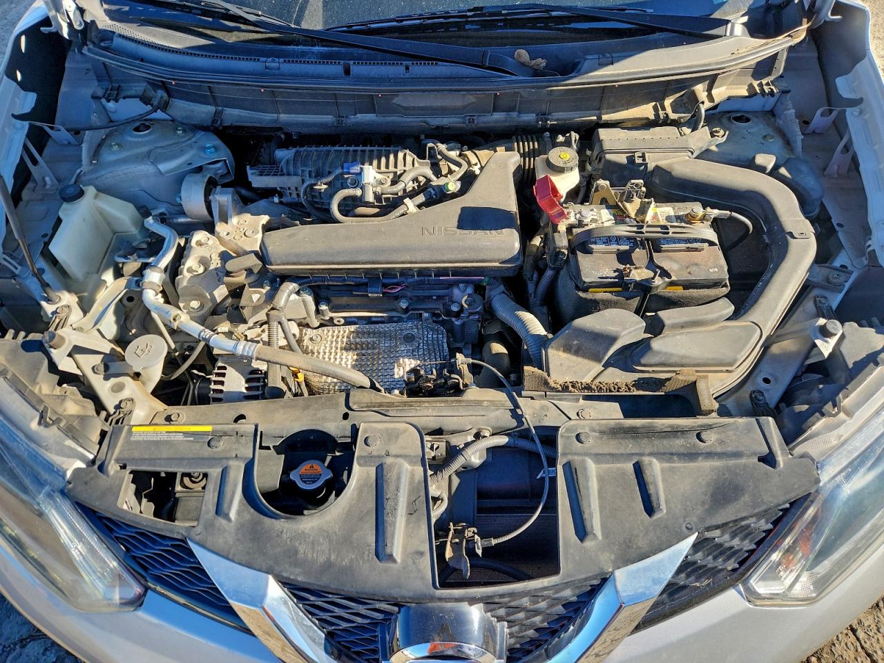 Nissan Rogue S Image 9