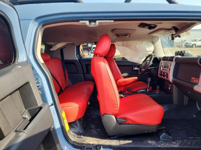 Toyota FJ Cruiser Image 9