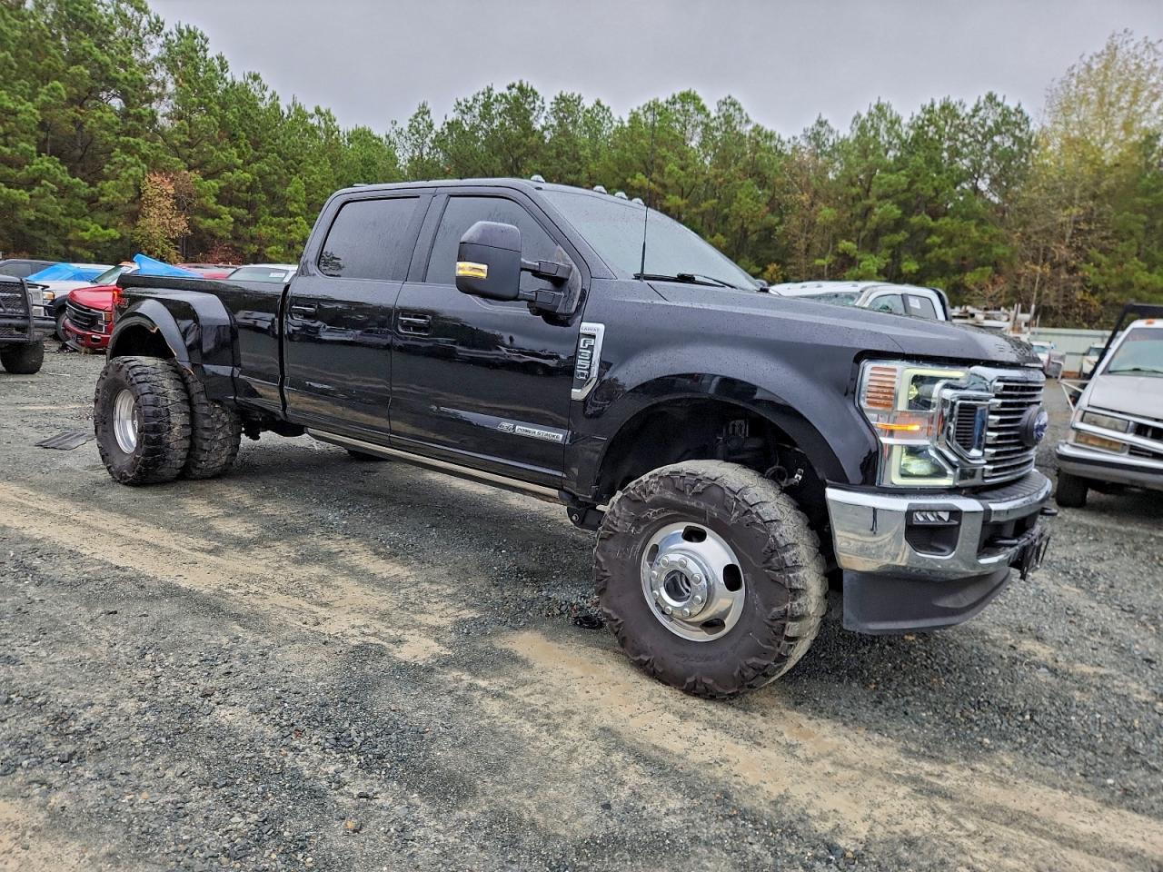 Ford F-350 Super Duty Image 13