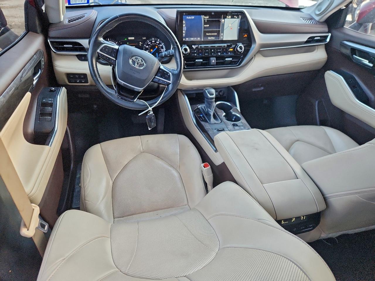 Toyota Highlander Hybrid Limited Image 7