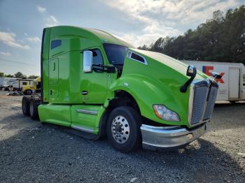  Salvage Kenworth Constructi