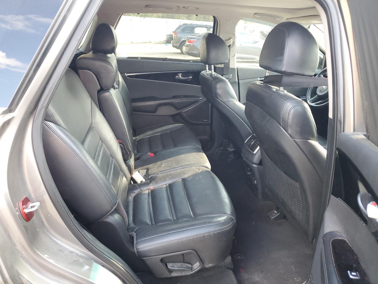 Kia Sorento Sx Image 12