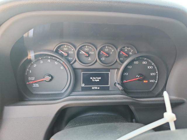 Chevrolet Silverado C1500 Custom Image 10