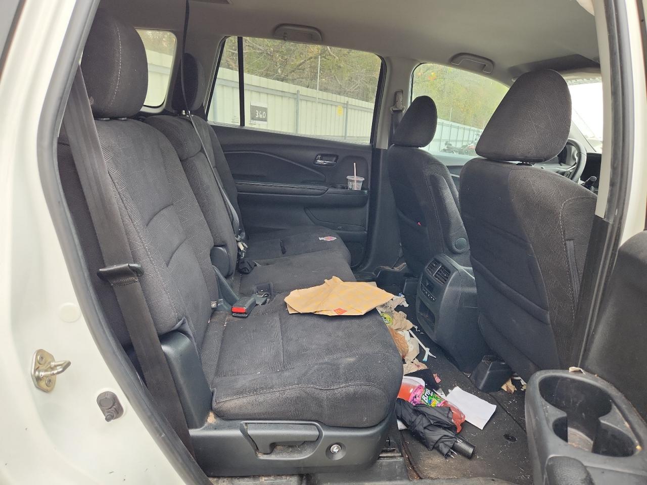 Honda Pilot Ex Image 6