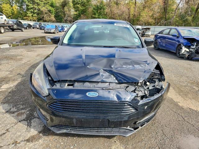 Ford Focus Se Image 5