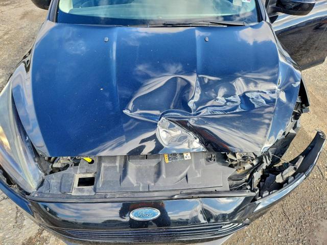 Ford Focus Se Image 6