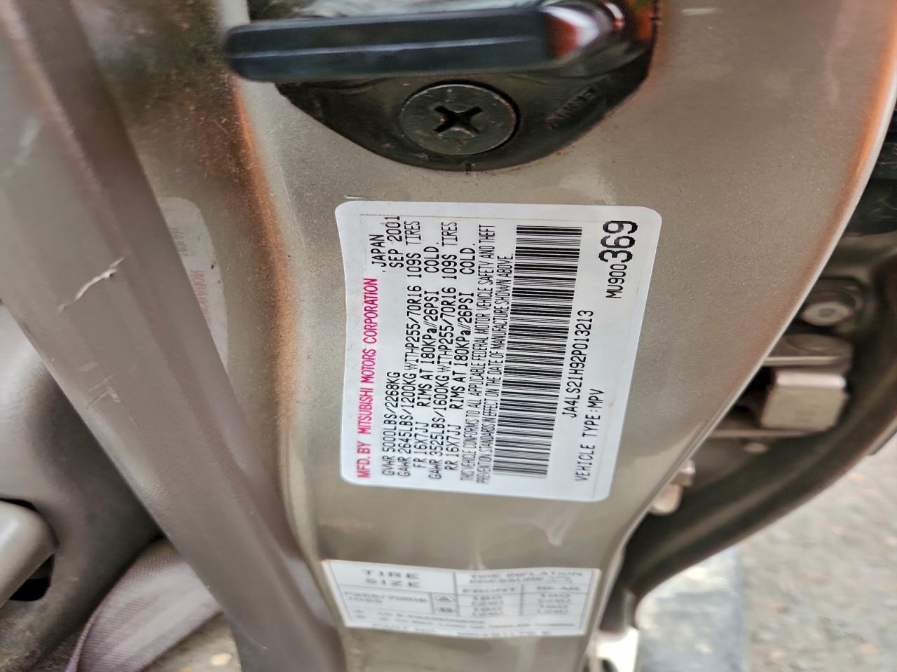 Mitsubishi Montero Sport Es Image 13