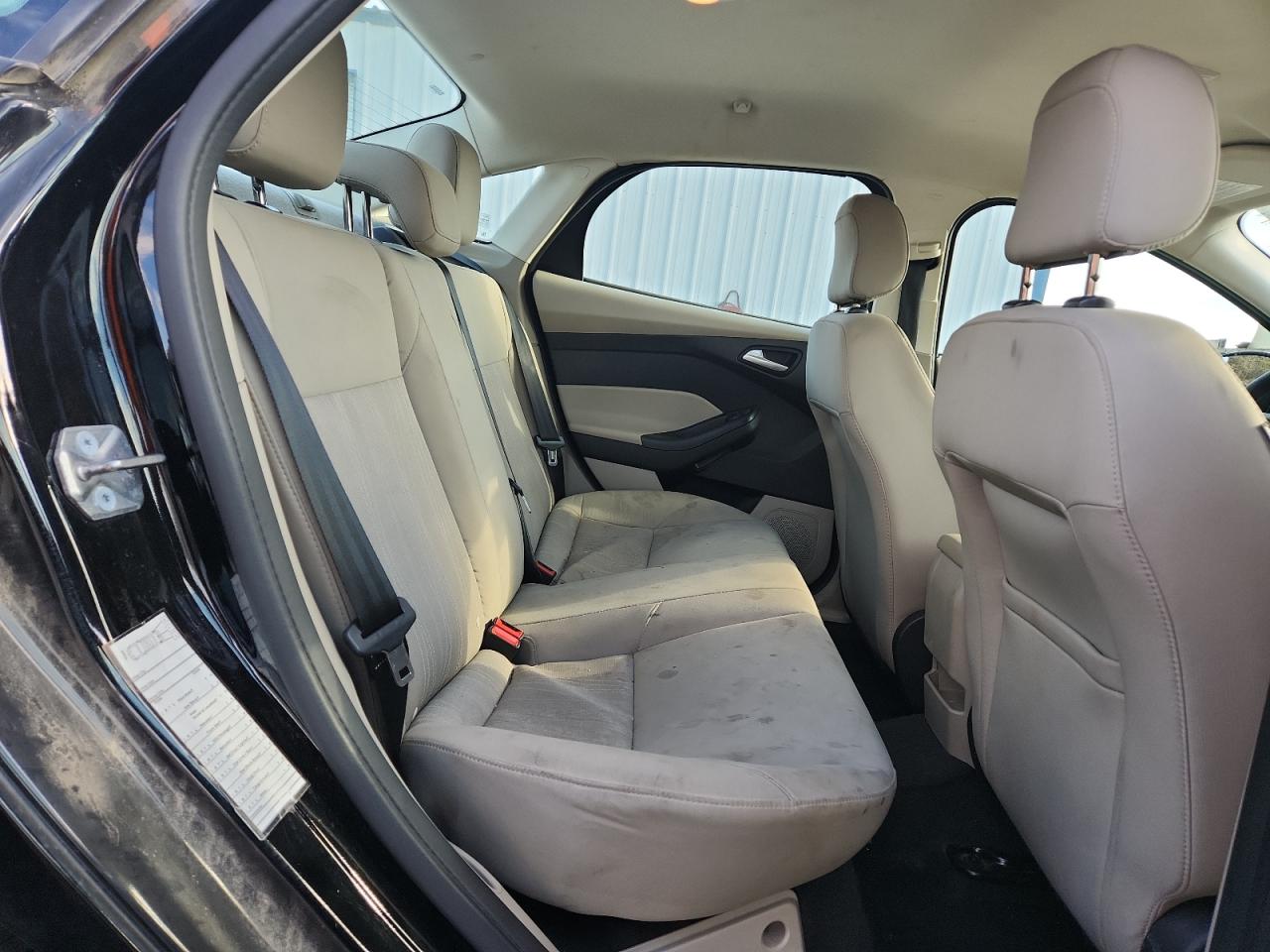 Ford Focus Se Image 6