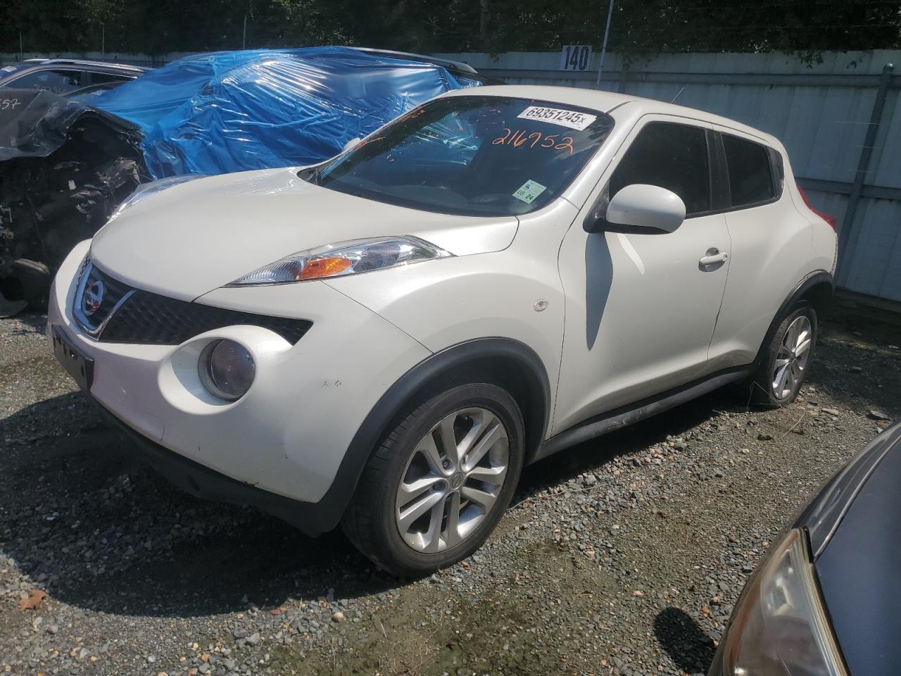 Nissan JUKE S Image 1