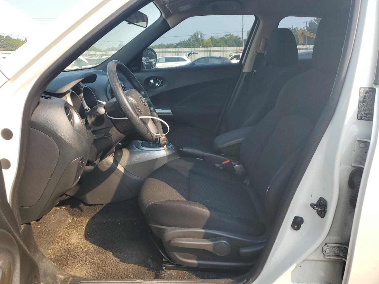 Nissan JUKE S Image 2