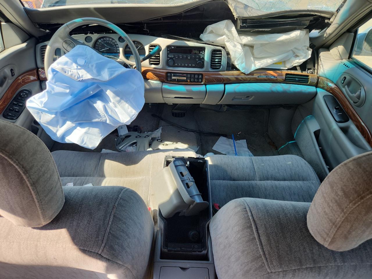 Buick LeSabre Custom Image 9