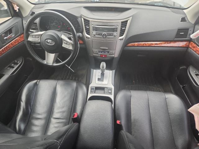 Subaru Outback 2.5i Limited Image 6