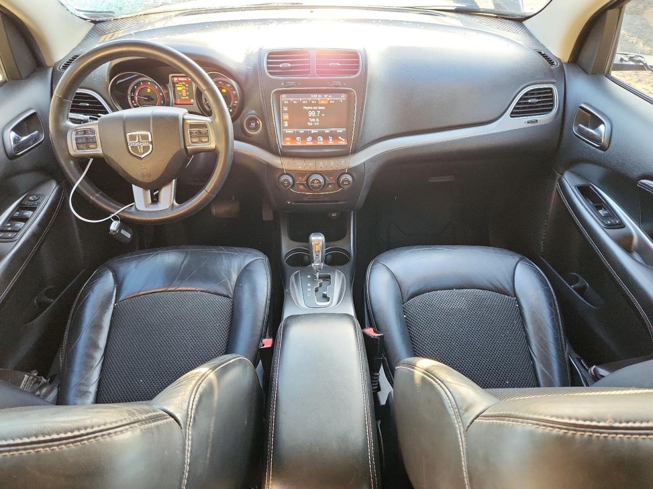 Dodge Journey Crossroad Image 8