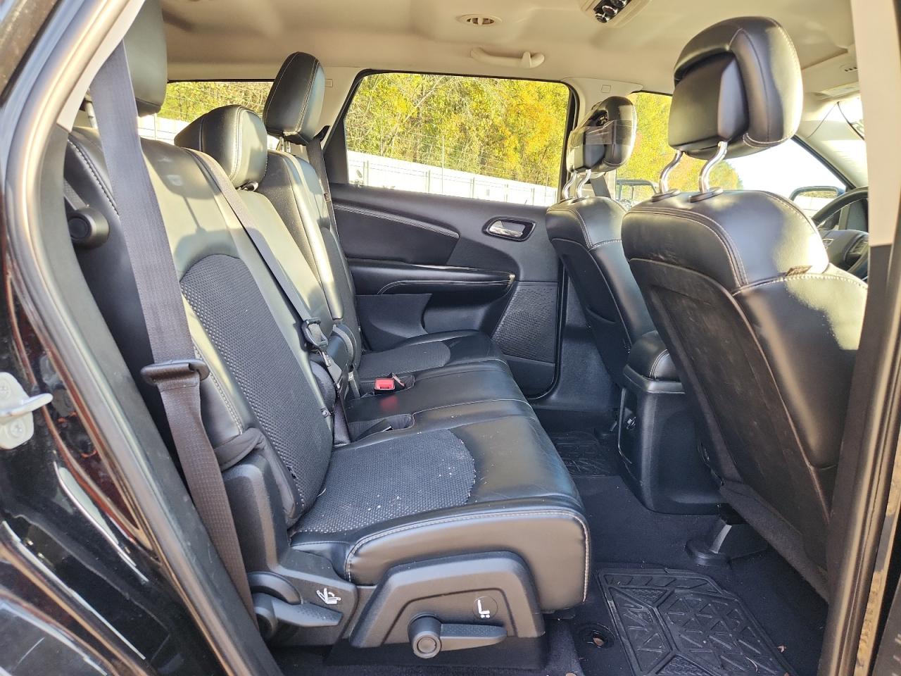 Dodge Journey Crossroad Image 7