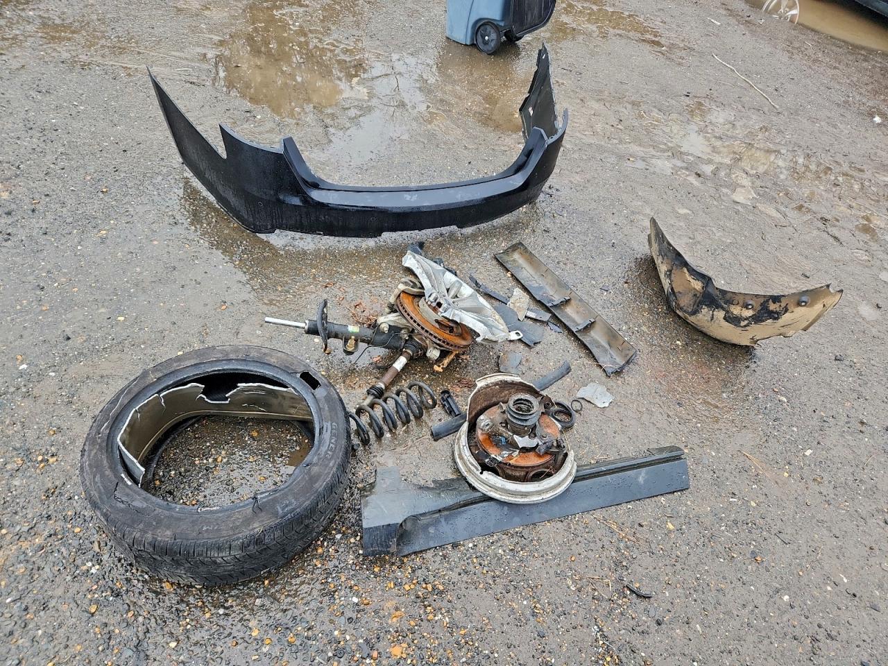 Ford Taurus Limited Image 13