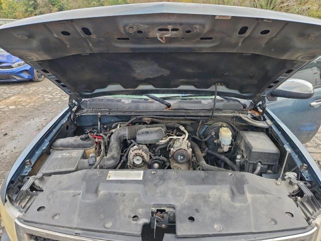 Chevrolet Silverado C1500 Image 12