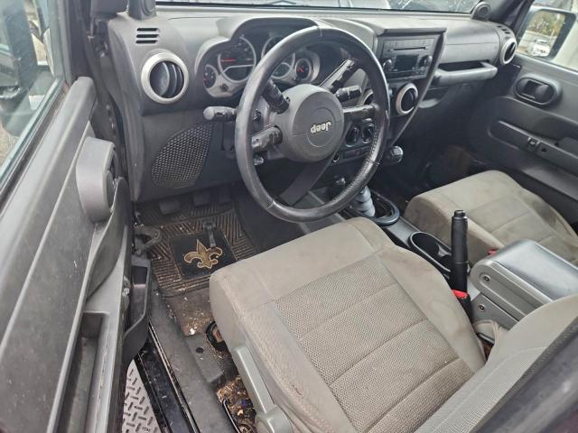 Jeep Wrangler Sahara Image 11