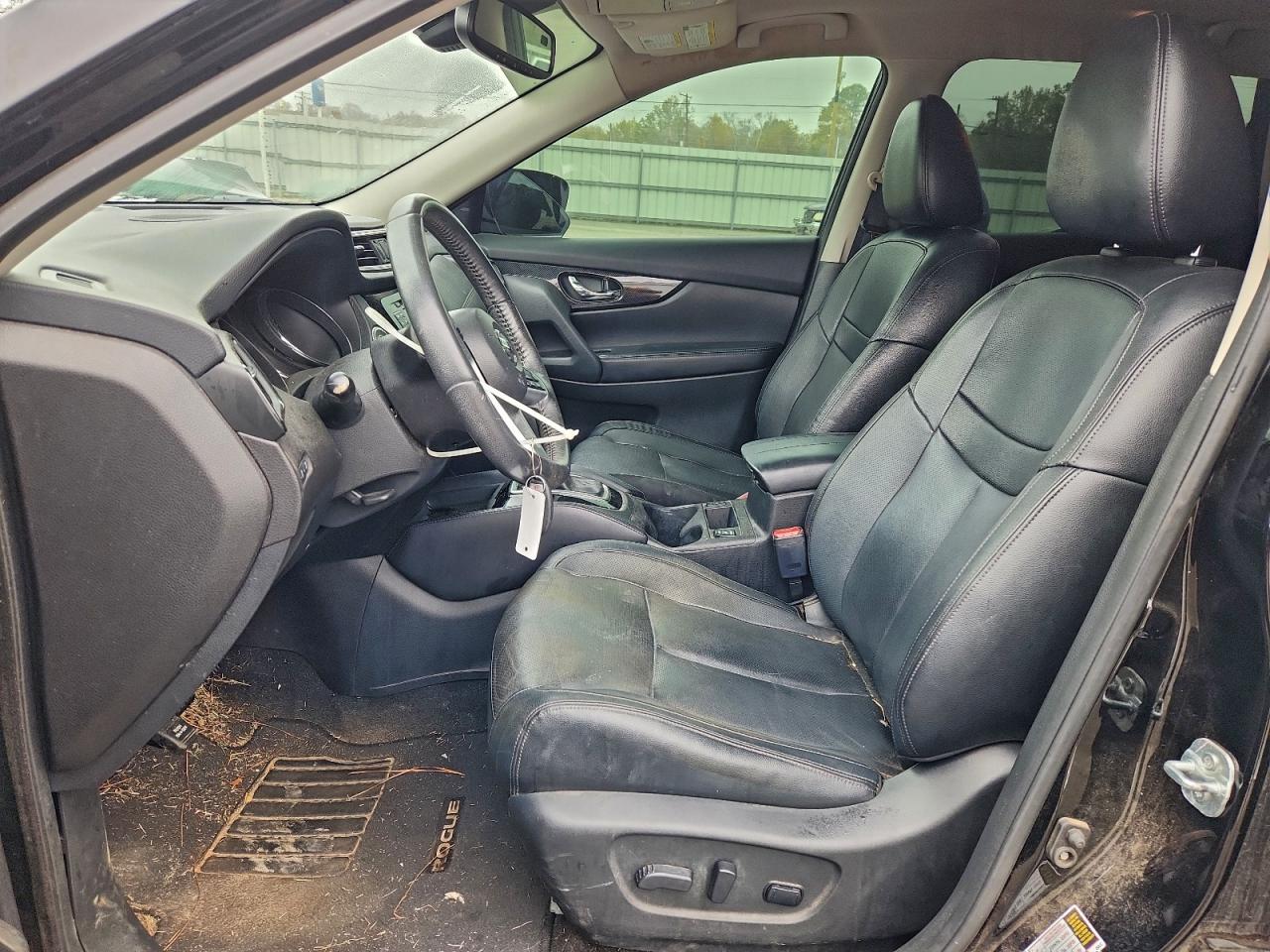 Nissan Rogue S Image 13