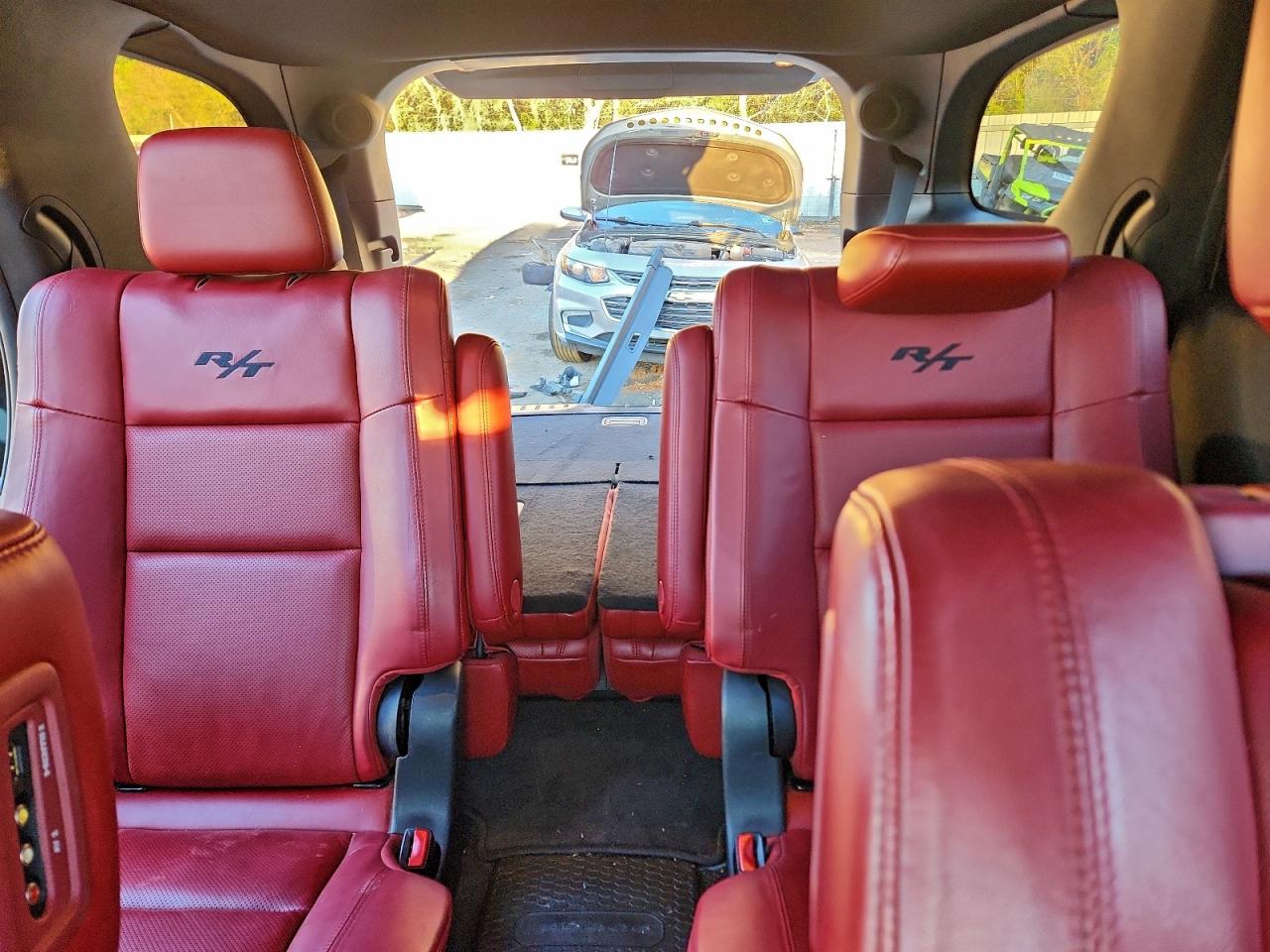 Dodge Durango R/t Image 9