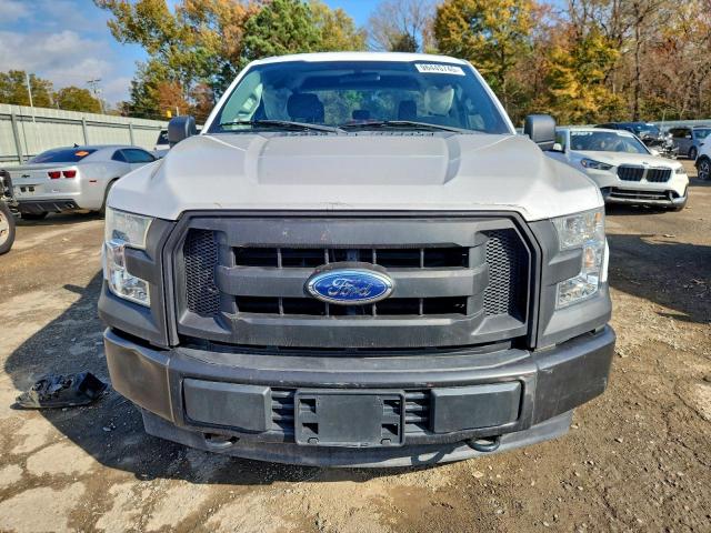 Ford F-150 Supercrew Image 2