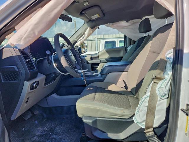 Ford F-150 Supercrew Image 9