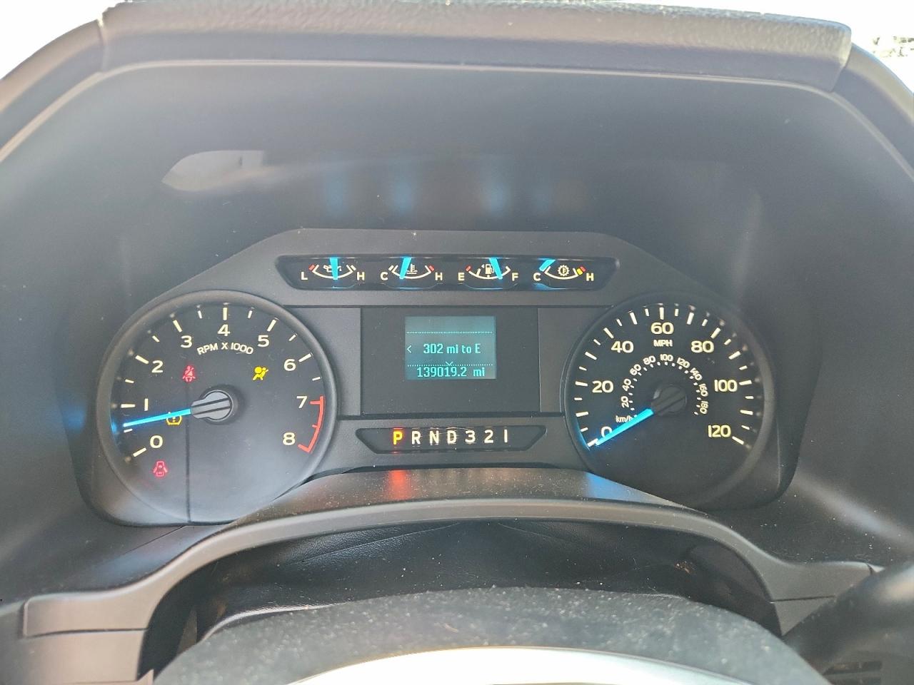 Ford F-150 Supercrew Image 10