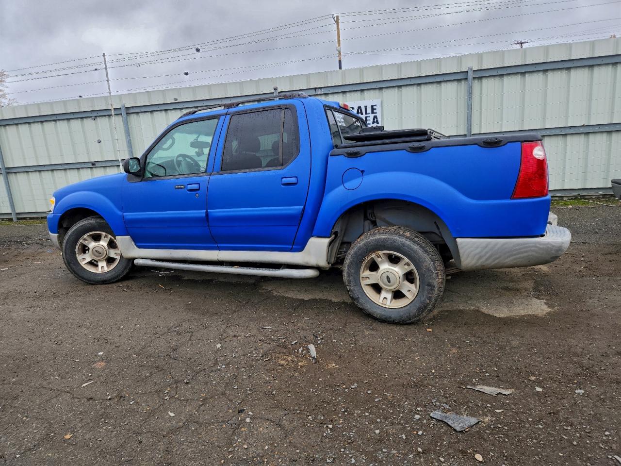 Ford Explorer Image 9