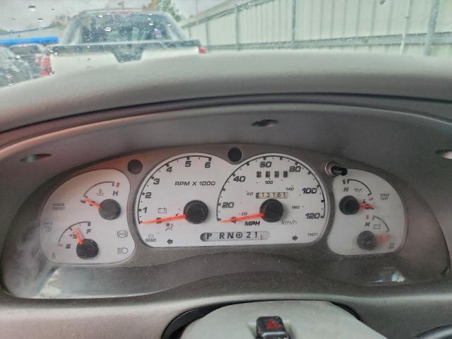 Ford Explorer Image 10