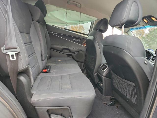 Kia Sorento Lx Image 10