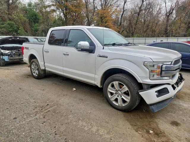 Ford F-150 Supercrew Image 6