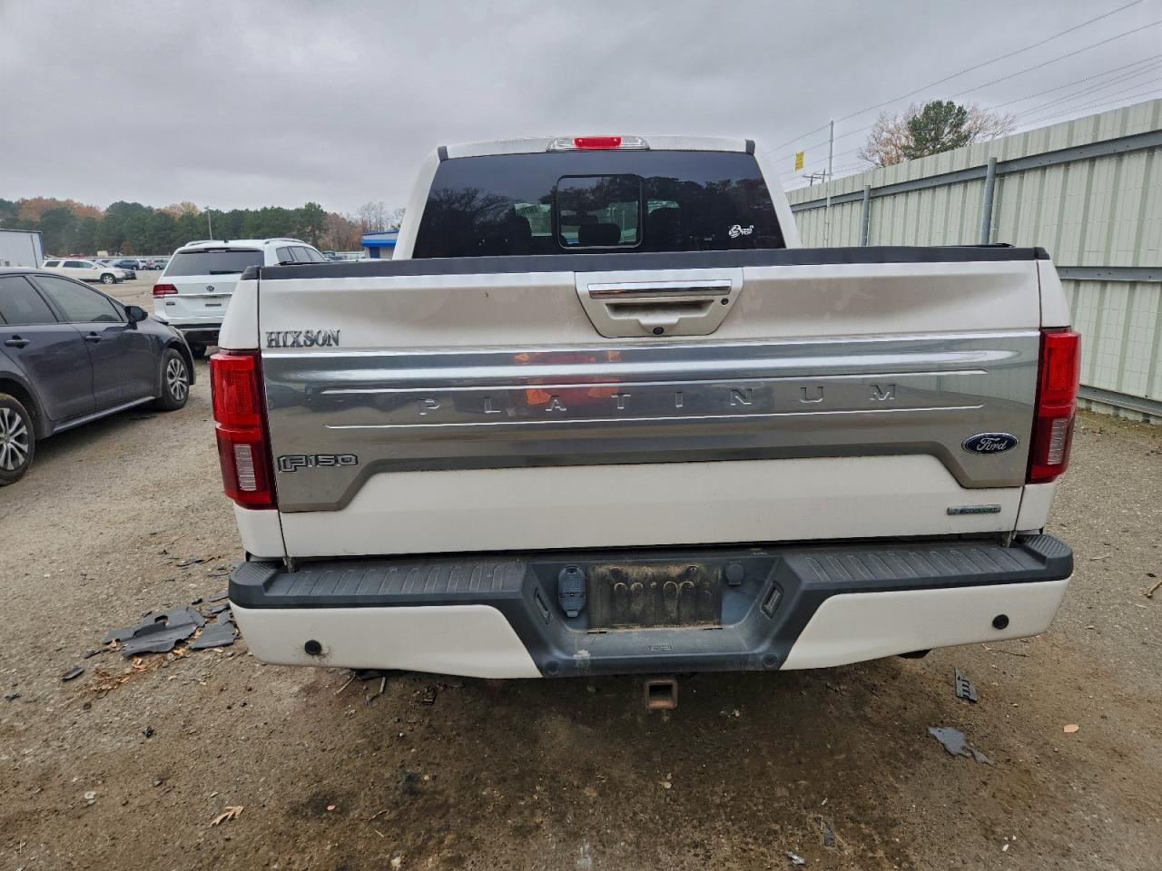 Ford F-150 Supercrew Image 7