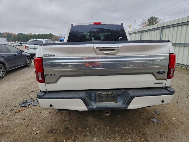 Ford F-150 Supercrew Image 7