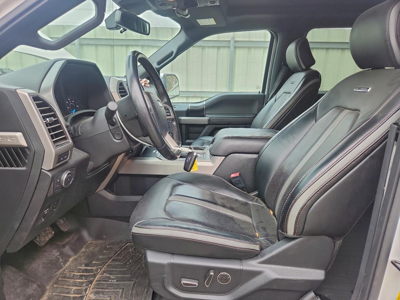 Ford F-150 Supercrew Image 5