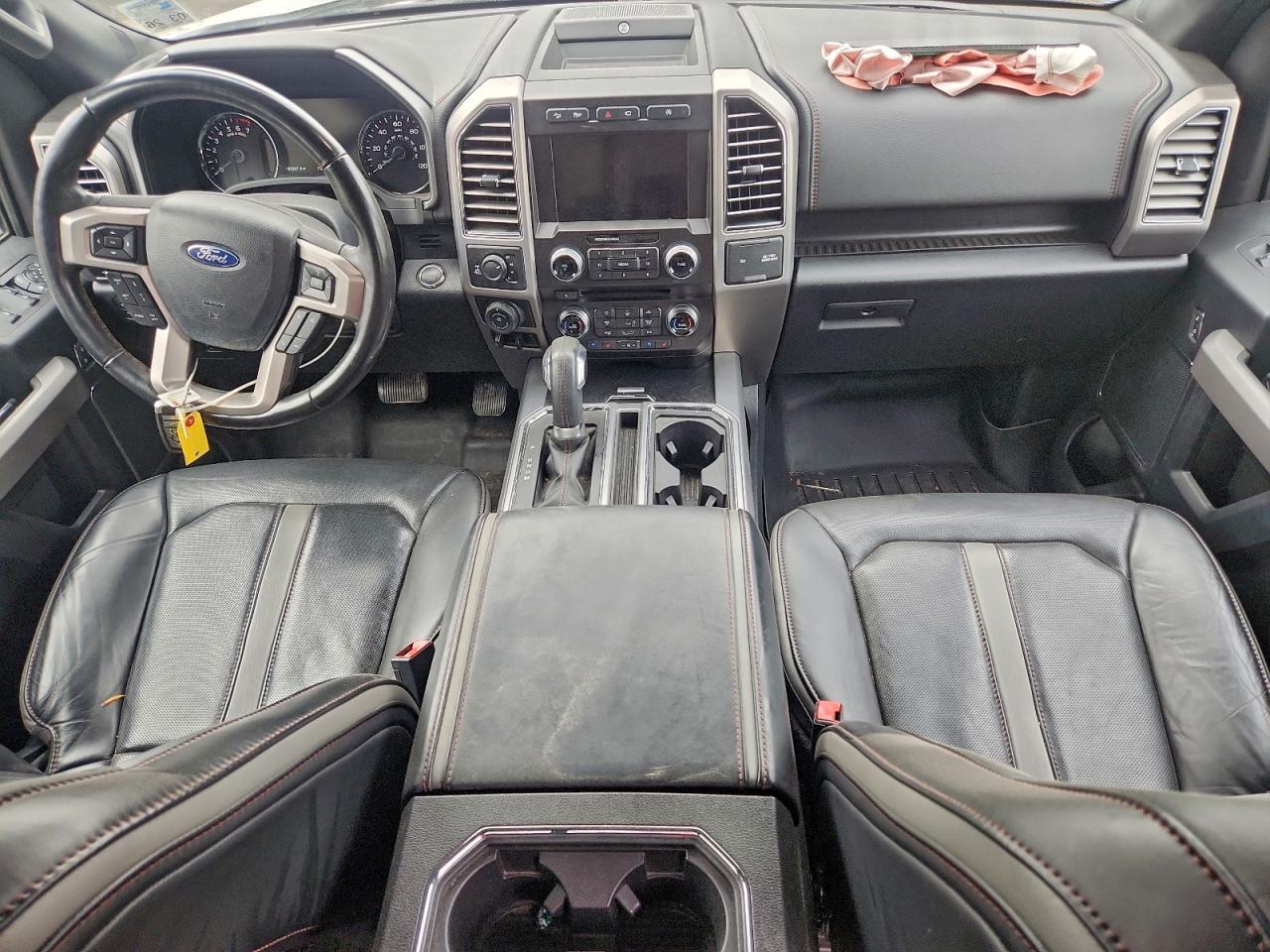 Ford F-150 Supercrew Image 9