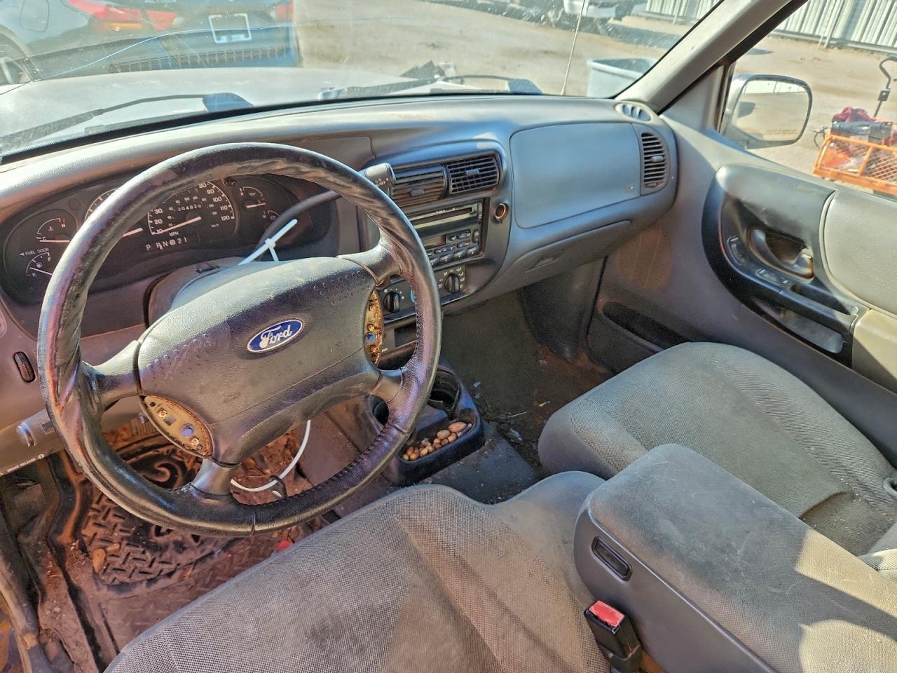 Ford Ranger Super Cab Image 9