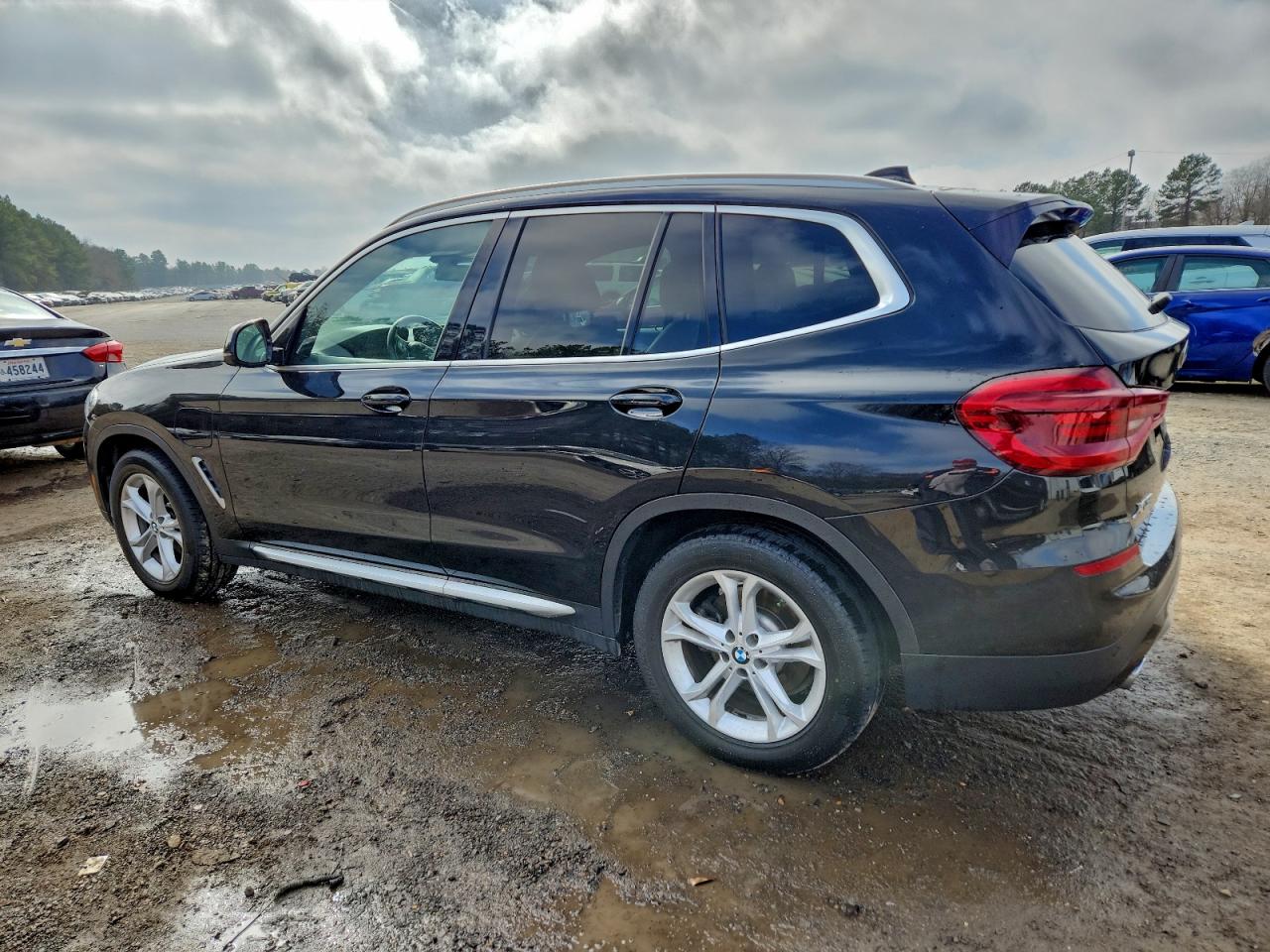 BMW X Series Xdrive30e Image 10