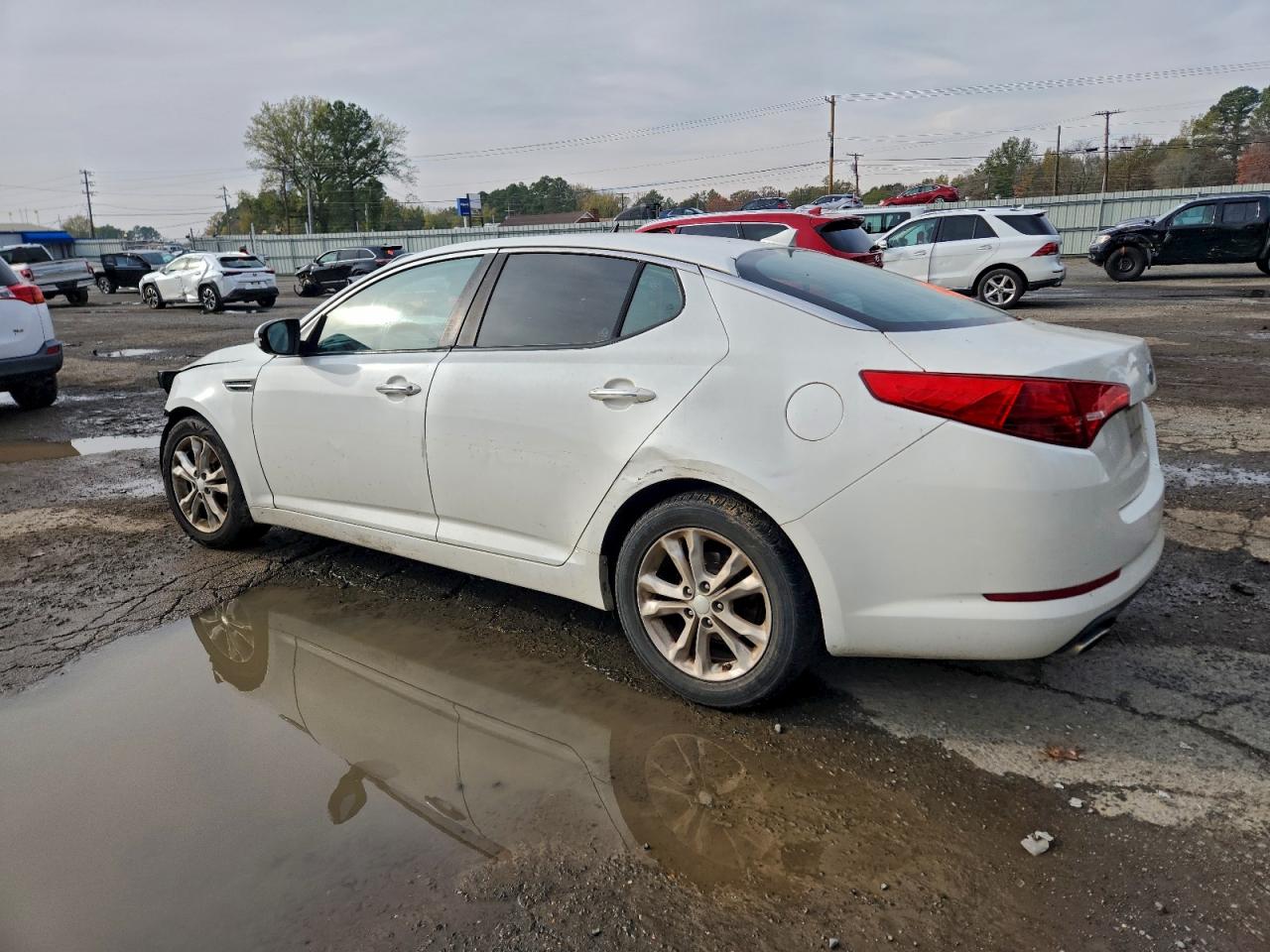 Kia Optima Lx Image 2