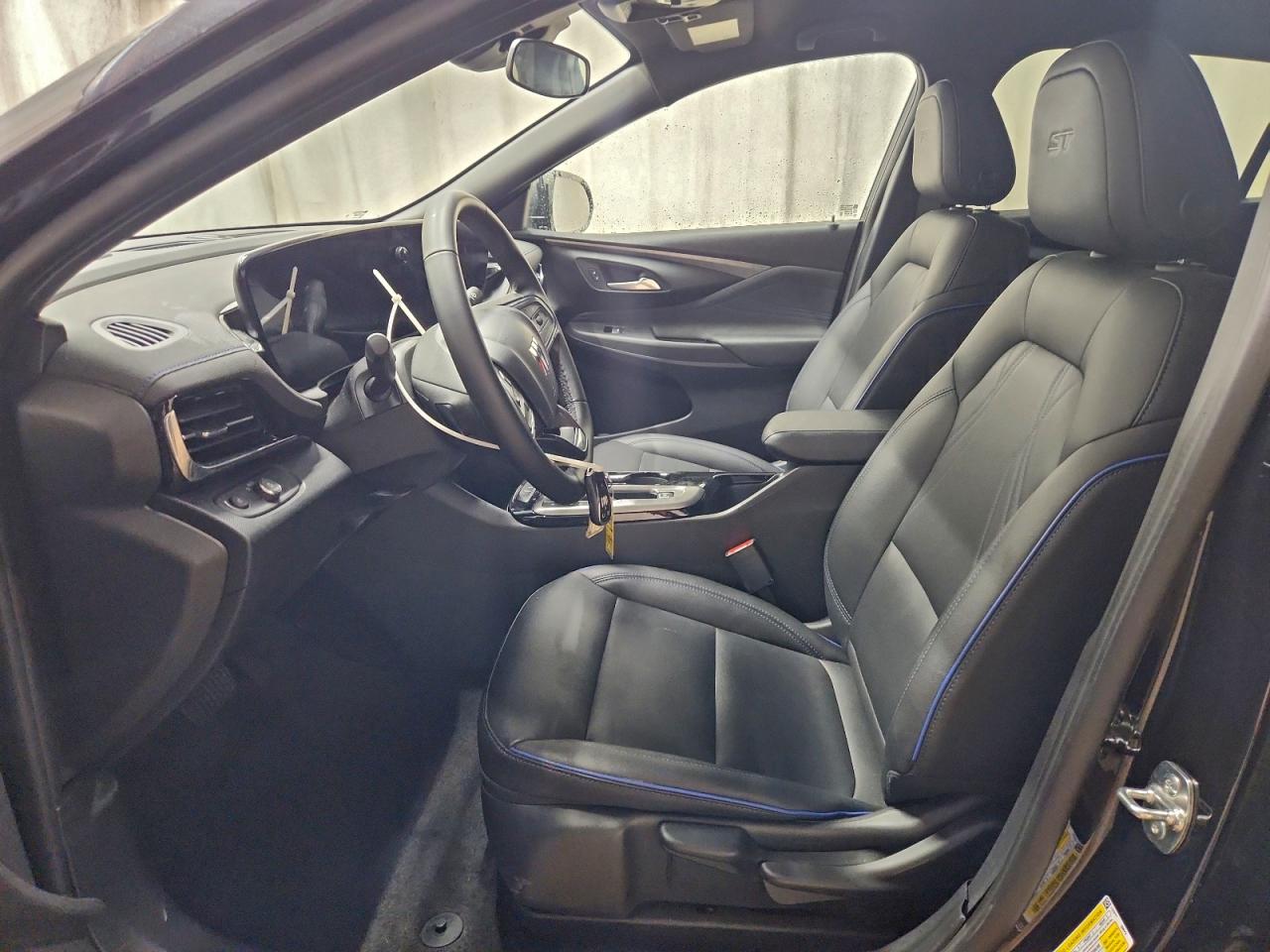 Buick Envista Sp Sport Touring Image 4