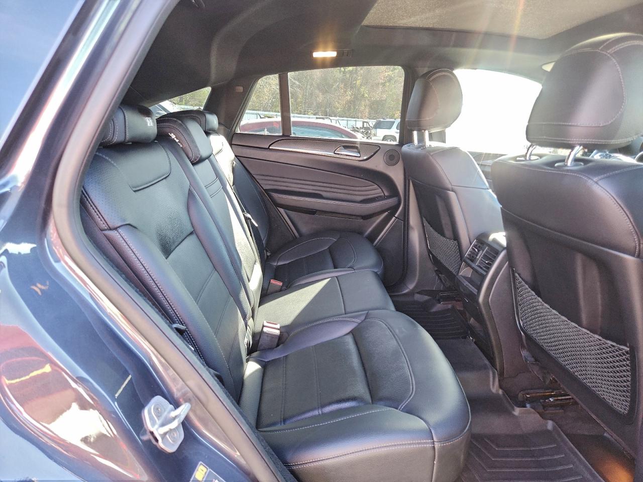 Mercedes-Benz GLE 450 4matic Image 9