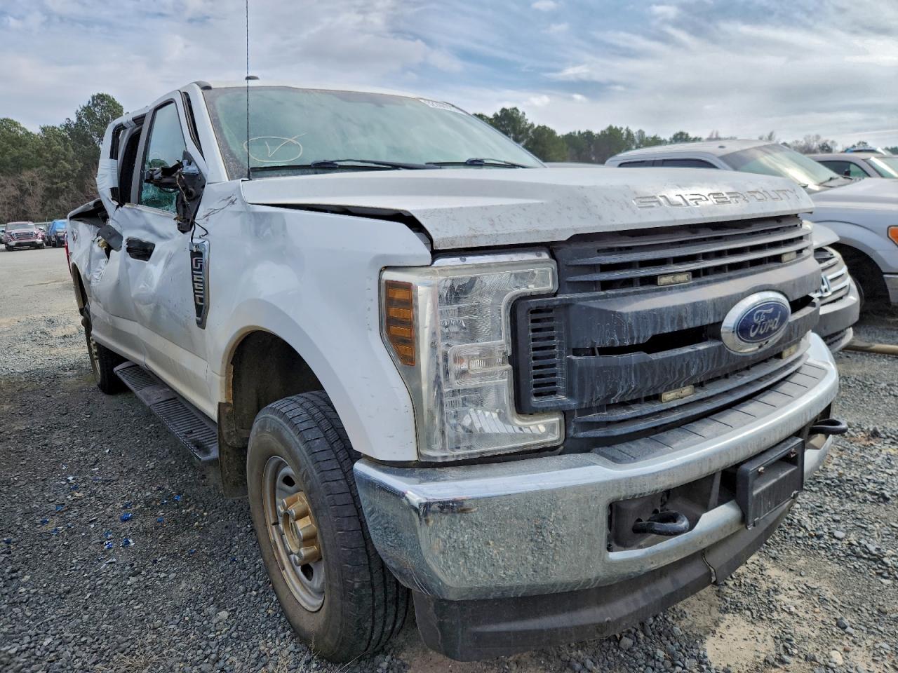 Ford F-250 Super Duty Image 4