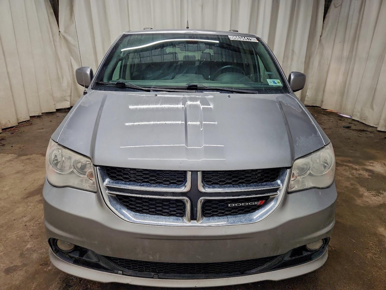 Dodge Caravan Sxt Image 8