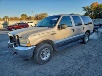  Salvage Ford Excursion