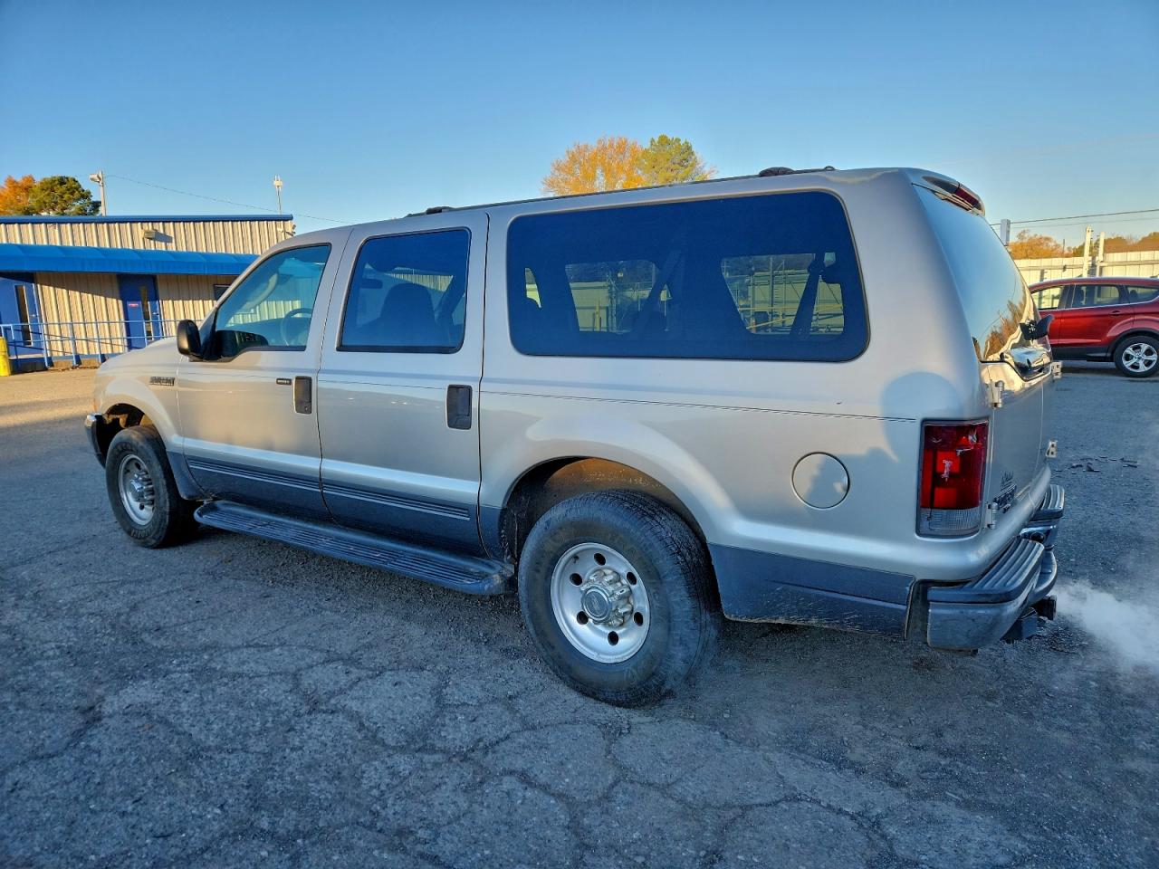 Ford Excursion Xlt Image 9