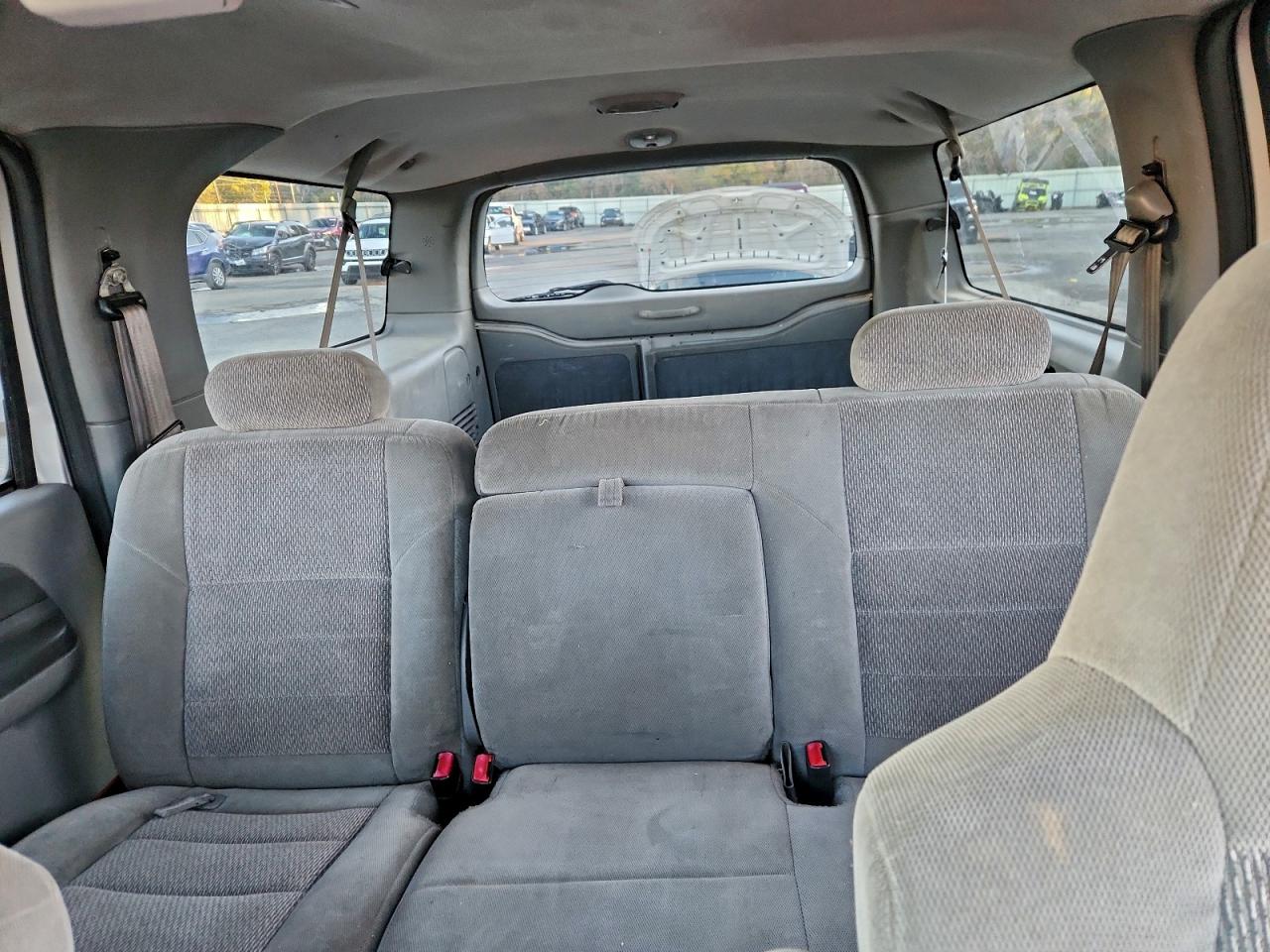 Ford Excursion Xlt Image 2